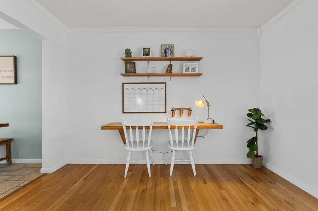 $266,900 | 232 Glenview Drive, Paw Paw, MI 49079