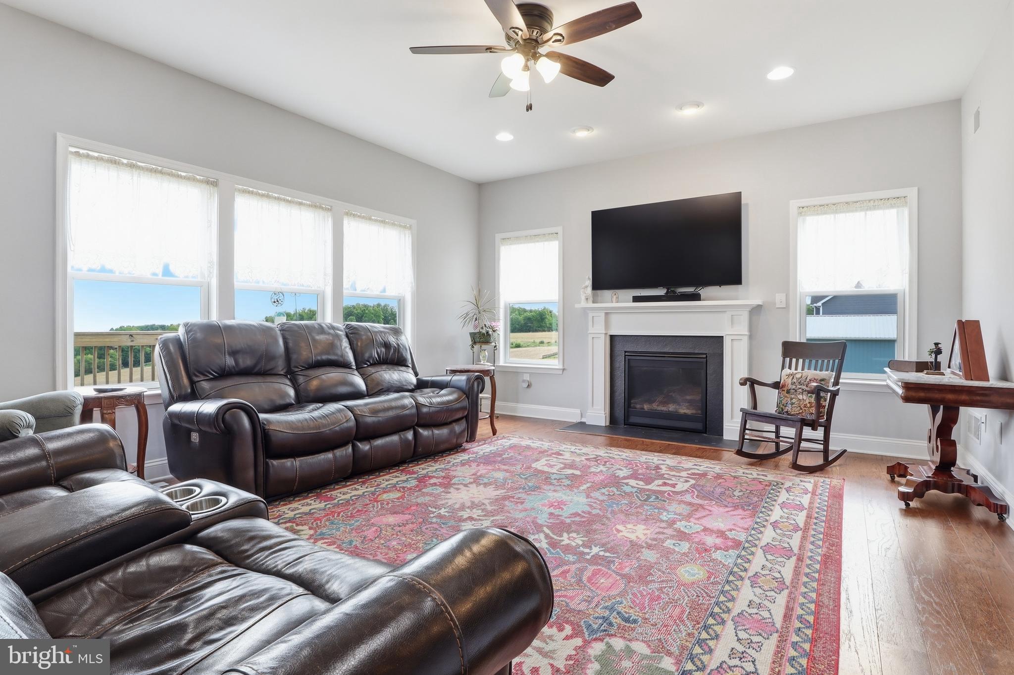 6792 Hickory Road Stewartstown, PA 17363 - Photo 15 of 69 Gallery Image 15