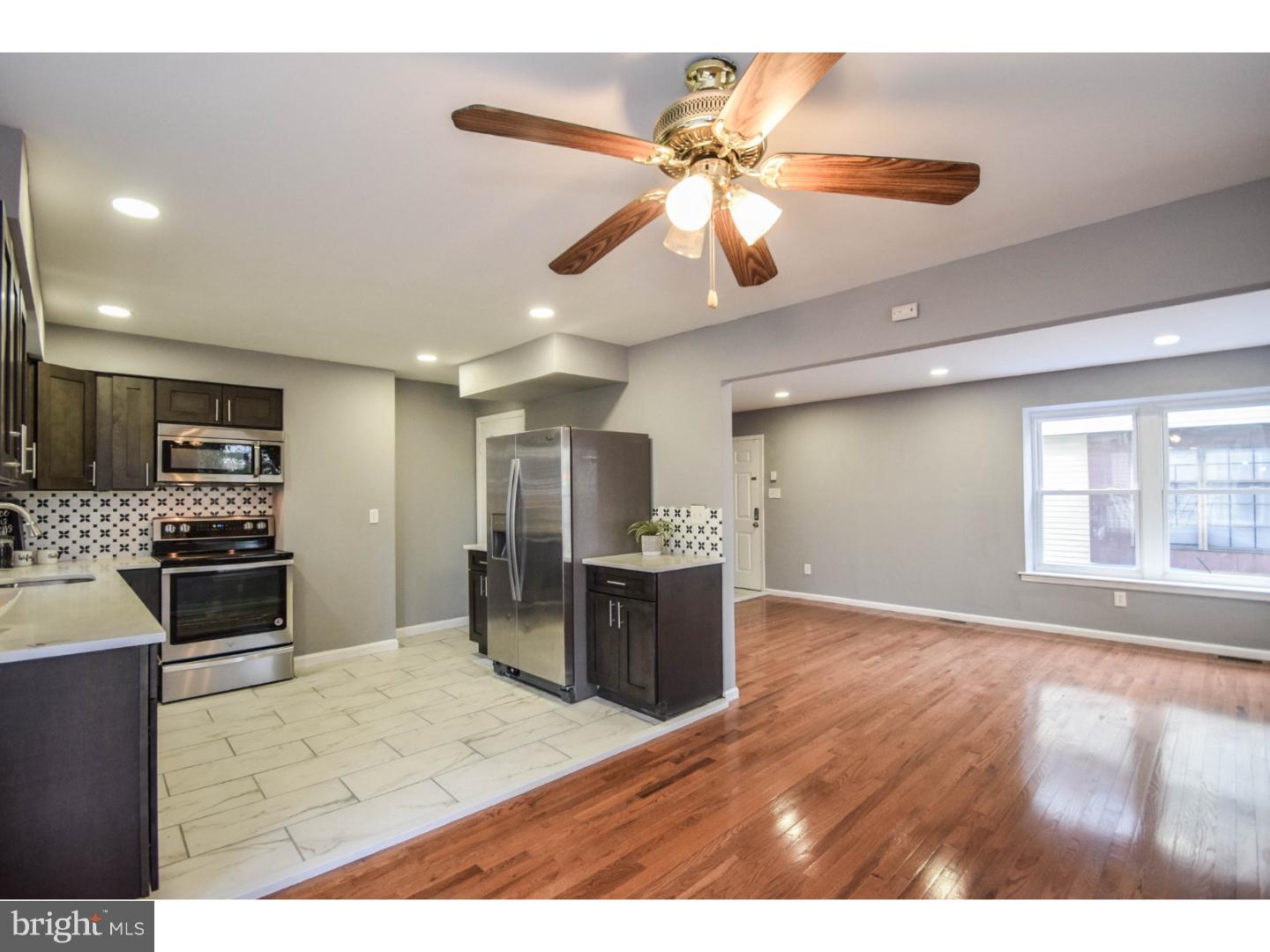 22 Almonesson Road Blackwood, NJ 08012 - Photo 3 of 18 Unit #1