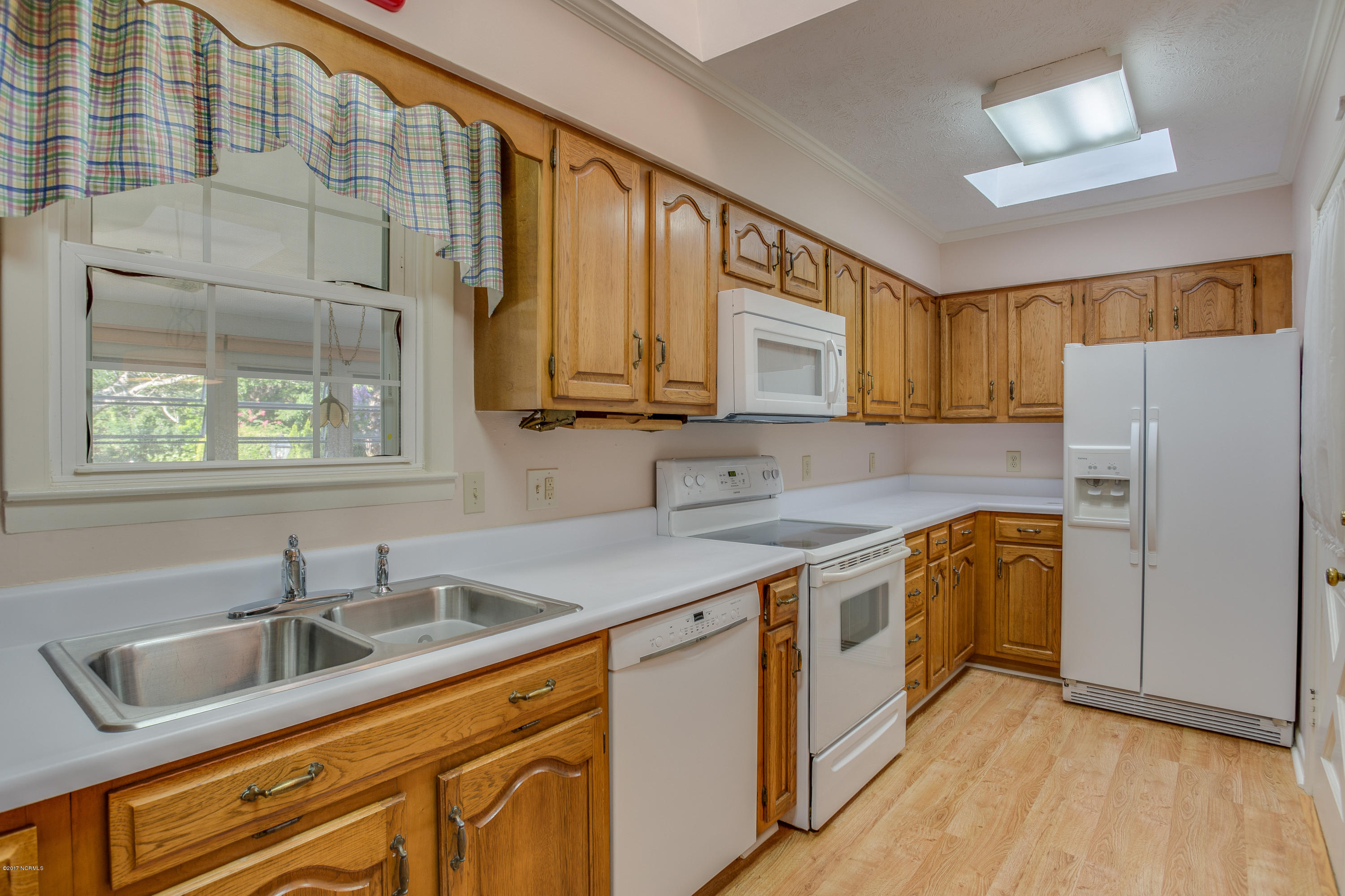 3941 Sweetbriar Road Wilmington, NC 28403 - Photo 15 of 38 Lindsay Fort_Ready-11