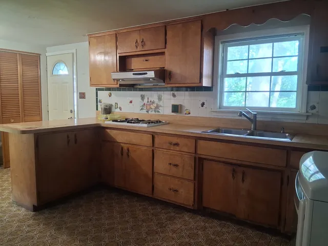 $180,000 | 1923 Bruning Drive, Wilmington, IL 60481