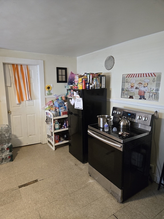 55-59 Margaret Street Springfield, MA 01105 - Photo 14 of 18