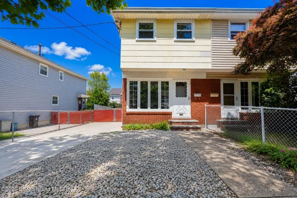 $688,000 | 382 Hanover Avenue | Concord