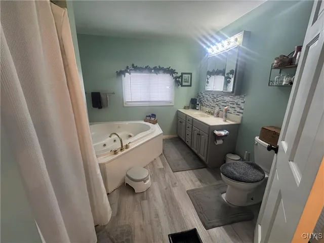 $139,900 | 249 Syracuse Avenue, Oswego, NY 13126