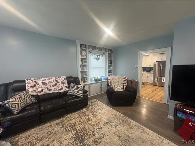 $139,900 | 249 Syracuse Avenue, Oswego, NY 13126