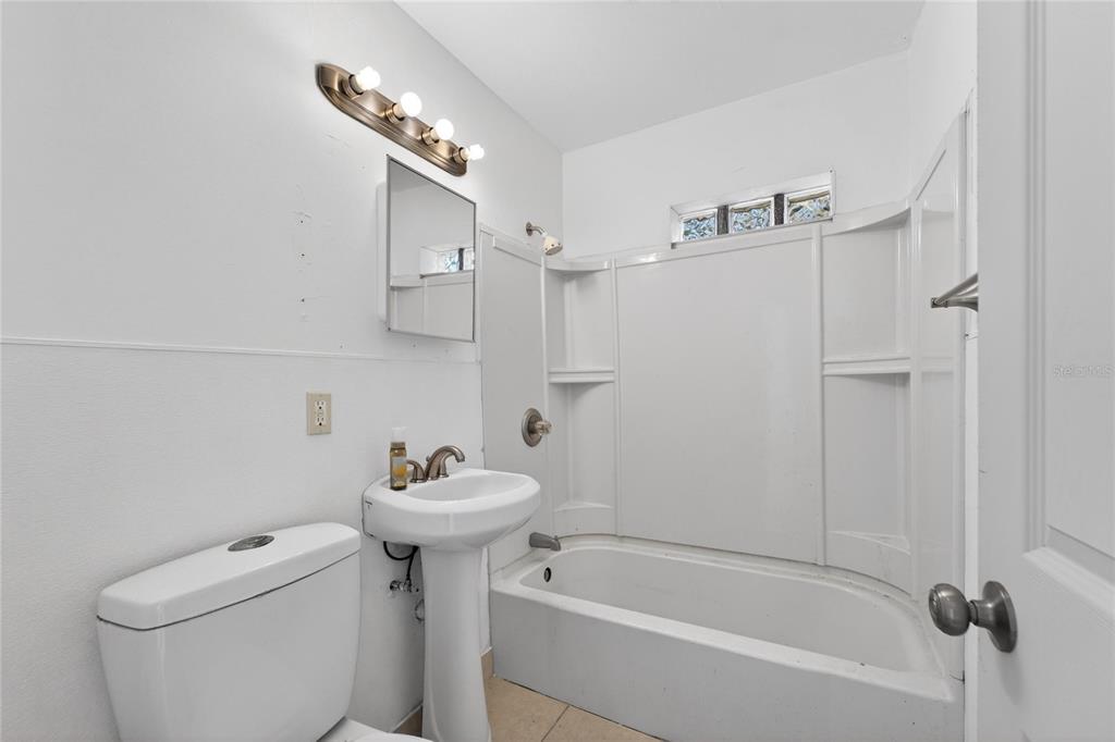 1437 Arlington Road Lakeland, FL 33805 - Photo 22 of 31