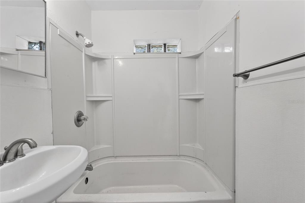 1437 Arlington Road Lakeland, FL 33805 - Photo 23 of 31