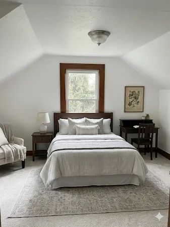 $325,000 | 1561 North Gary Avenue, Wheaton, IL 60187