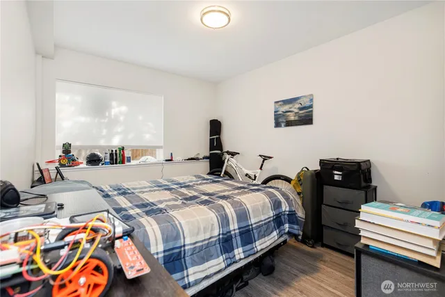 $3,000,000 | 910 North 95th Street, Seattle, WA 98103