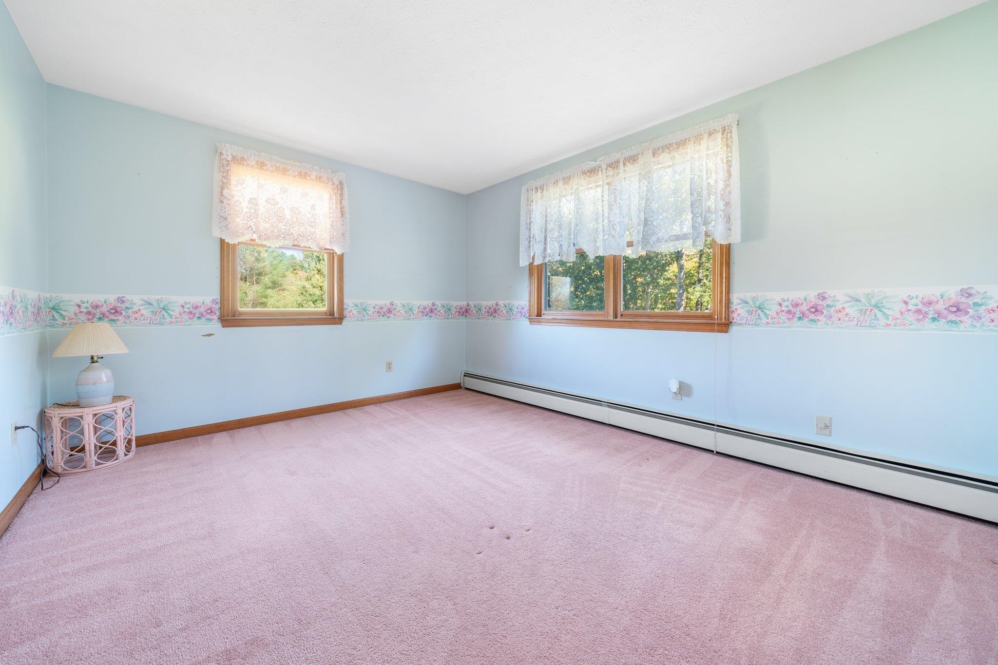 21 Anthony Drive Londonderry, NH 03053 - Photo 24 of 34