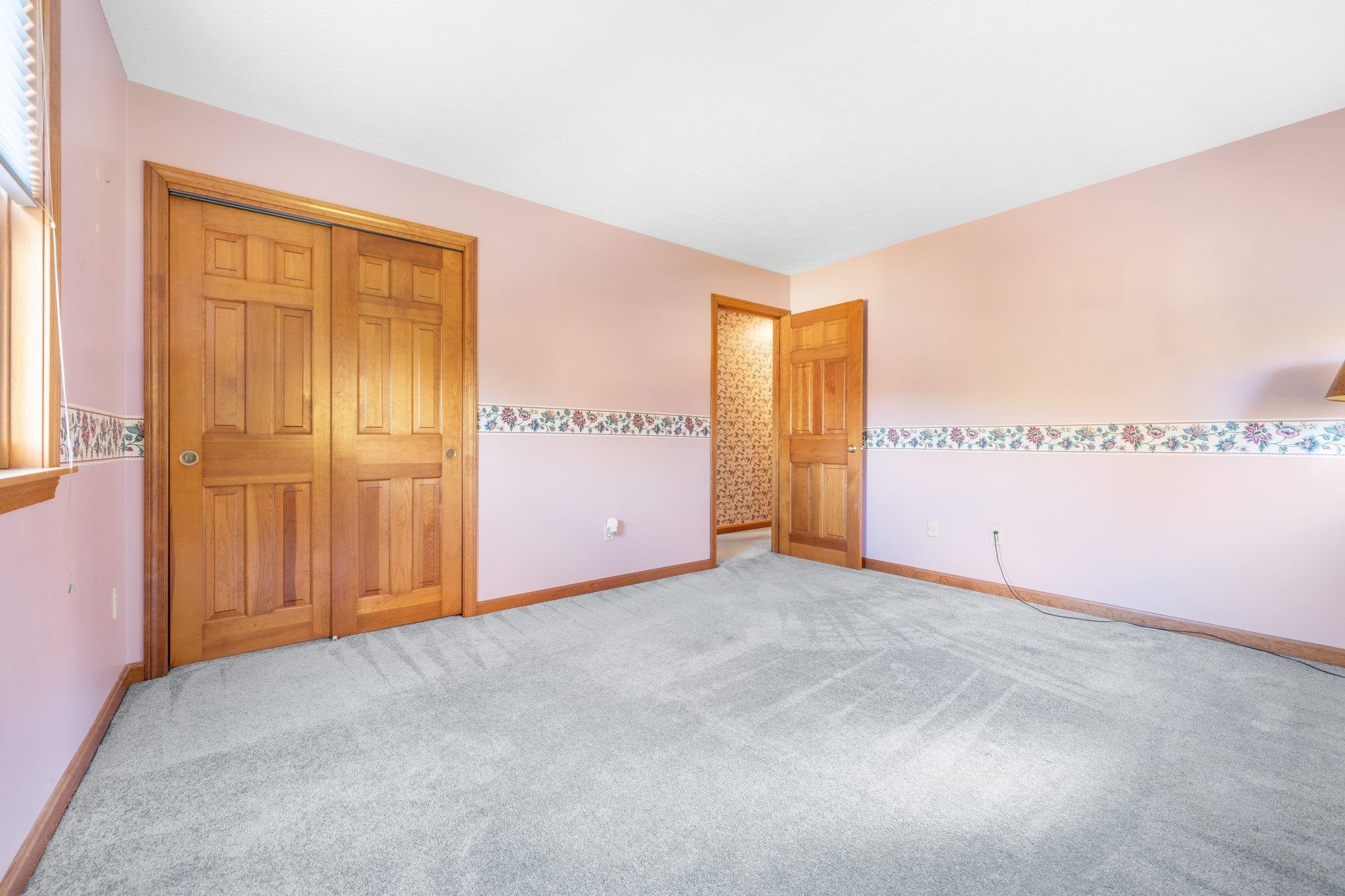 21 Anthony Drive Londonderry, NH 03053 - Photo 25 of 34