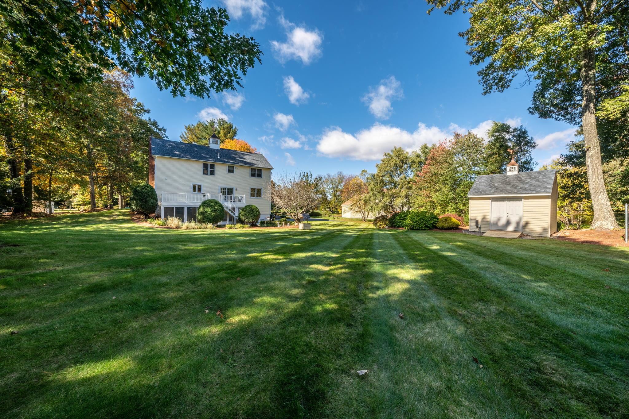 21 Anthony Drive Londonderry, NH 03053 - Photo 32 of 34