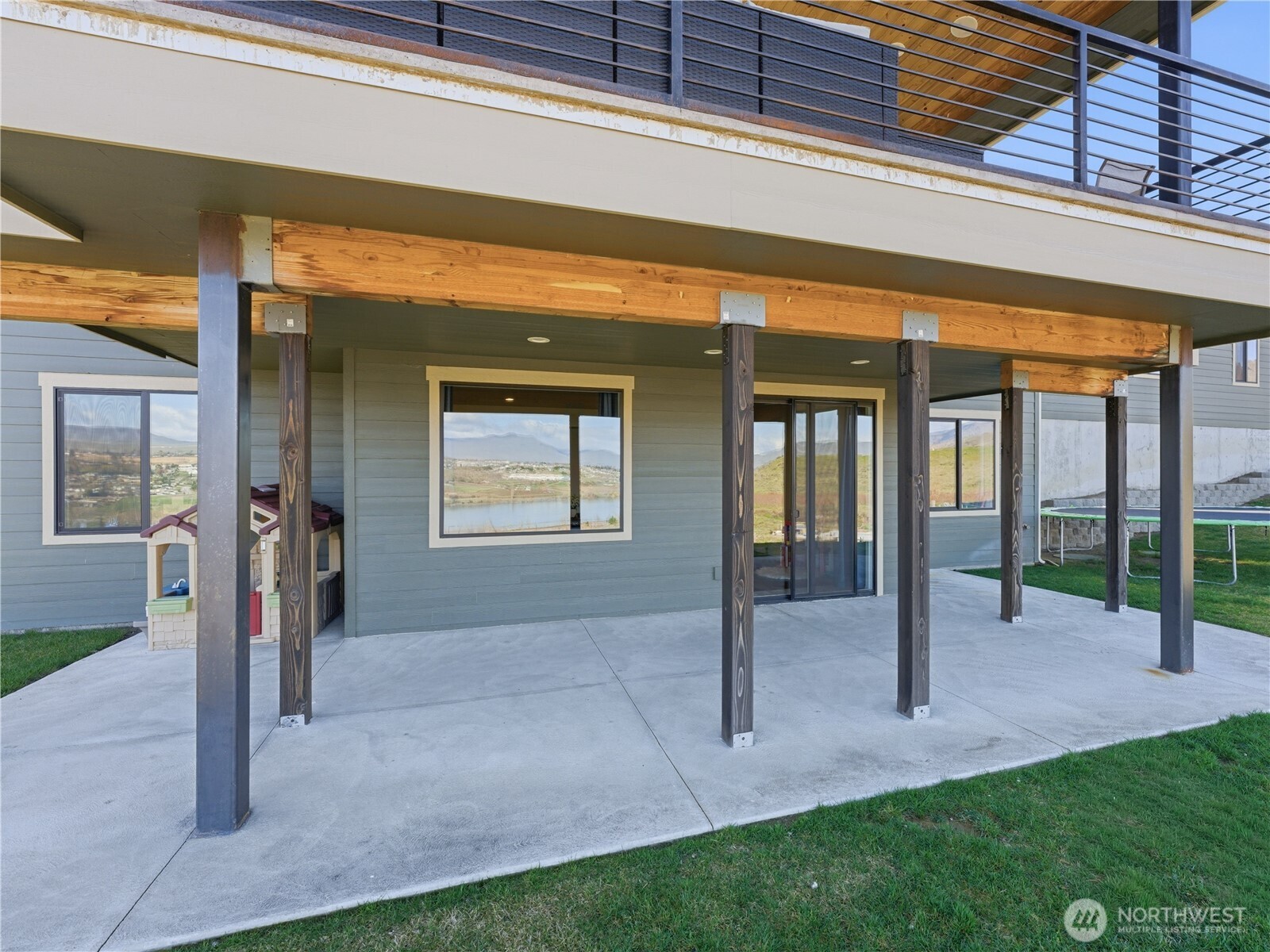 2128 McEldowney Road Malaga, WA 98828 - Photo 27 of 39 a view of an entrance of the house