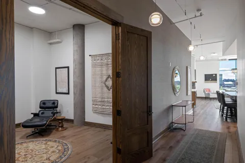 $1,329,000 | 100 Northeast 2nd Street, Unit A560, Minneapolis, MN 55413