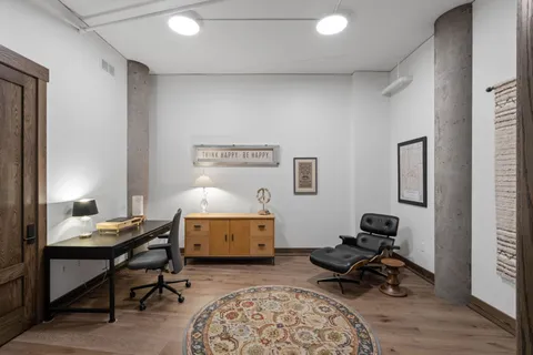 $1,329,000 | 100 Northeast 2nd Street, Unit A560, Minneapolis, MN 55413