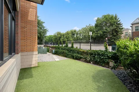 $1,329,000 | 100 Northeast 2nd Street, Unit A560, Minneapolis, MN 55413