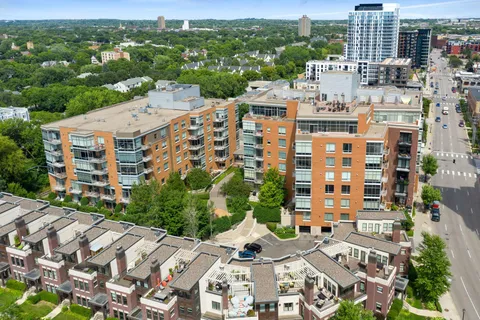$1,329,000 | 100 Northeast 2nd Street, Unit A560, Minneapolis, MN 55413