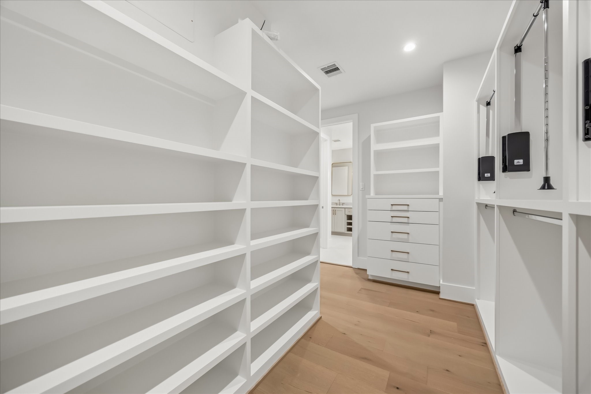 617 Bomar Street Houston, TX 77006 - Photo 30 of 44