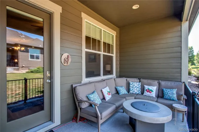 a view of deck with patio