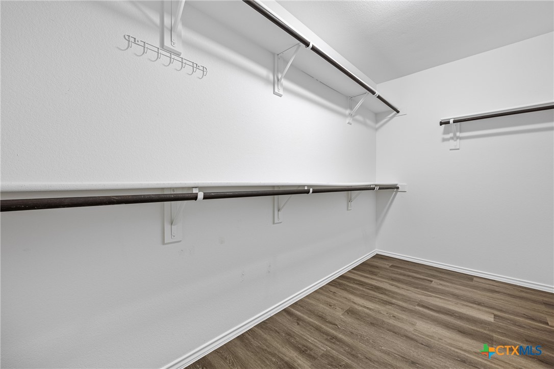 2114 Hamilton Lane Belton, TX 76513 - Photo 23 of 38 primary walk-in closet