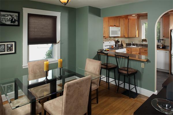 15 Ruggles Street Quincy, MA 02169 - Photo 3 of 6 Gallery Image 3