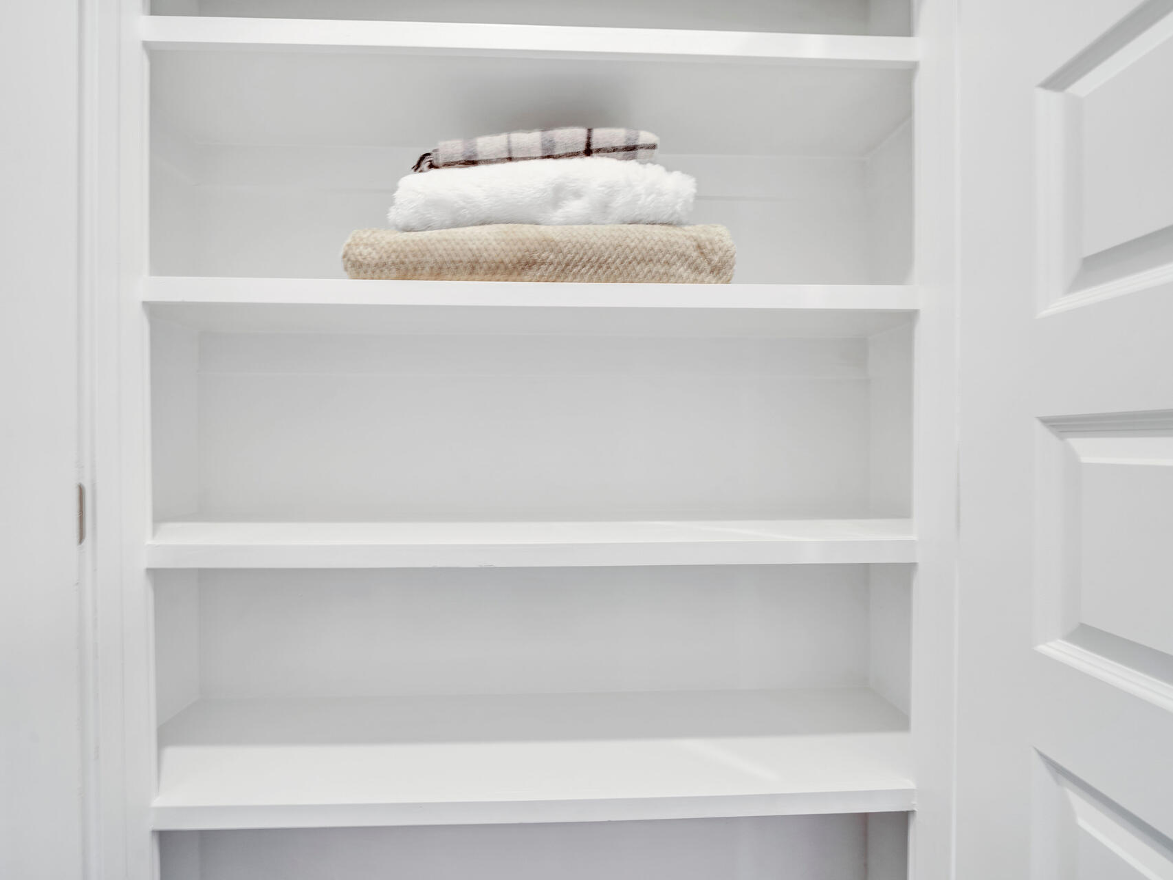 310 Mill Pond Cove Freeport, FL 32439 - Photo 15 of 49 a close view of a vanity