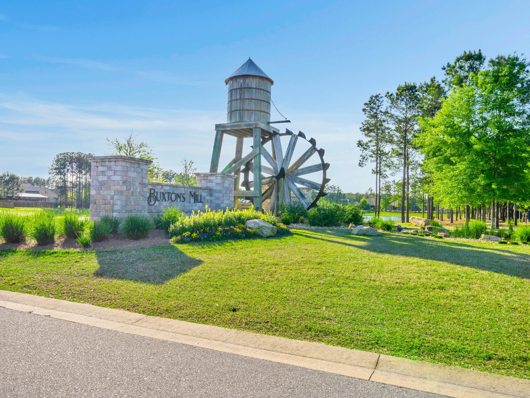 310 Mill Pond Cove Freeport, FL 32439 - Photo 42 of 49 a view of a volley ball court