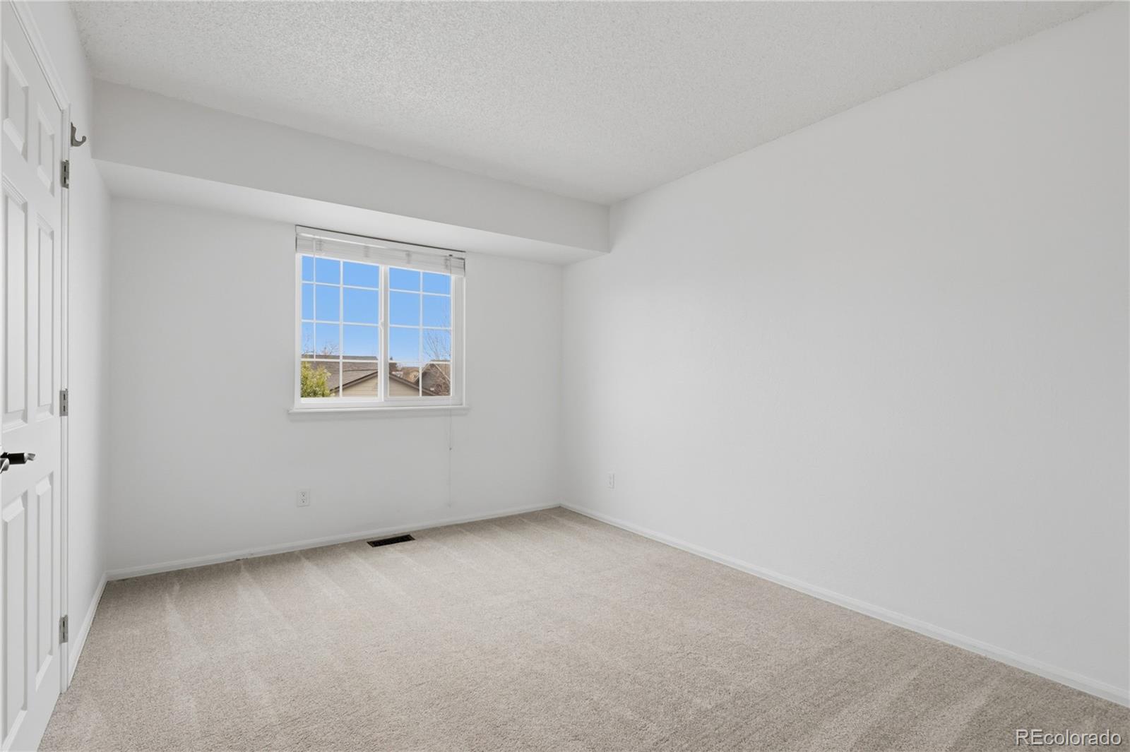 9192 Stargrass Circle Highlands Ranch, CO 80126 - Photo 31 of 44