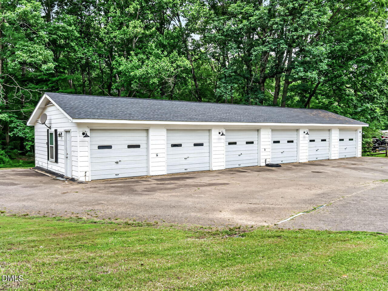 2741 Valley Road Sanford, NC 27330 - Photo 46 of 50 046-1280x960-detached-garage