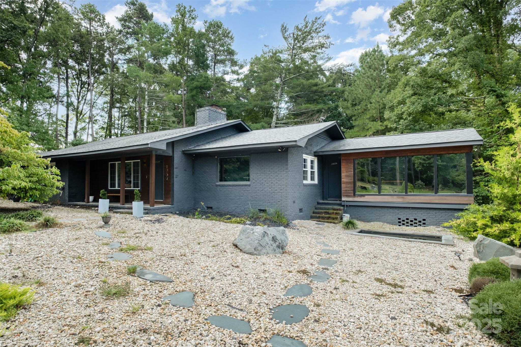 1932 Slater Road Charlotte, NC 28216 - Photo 7 of 19