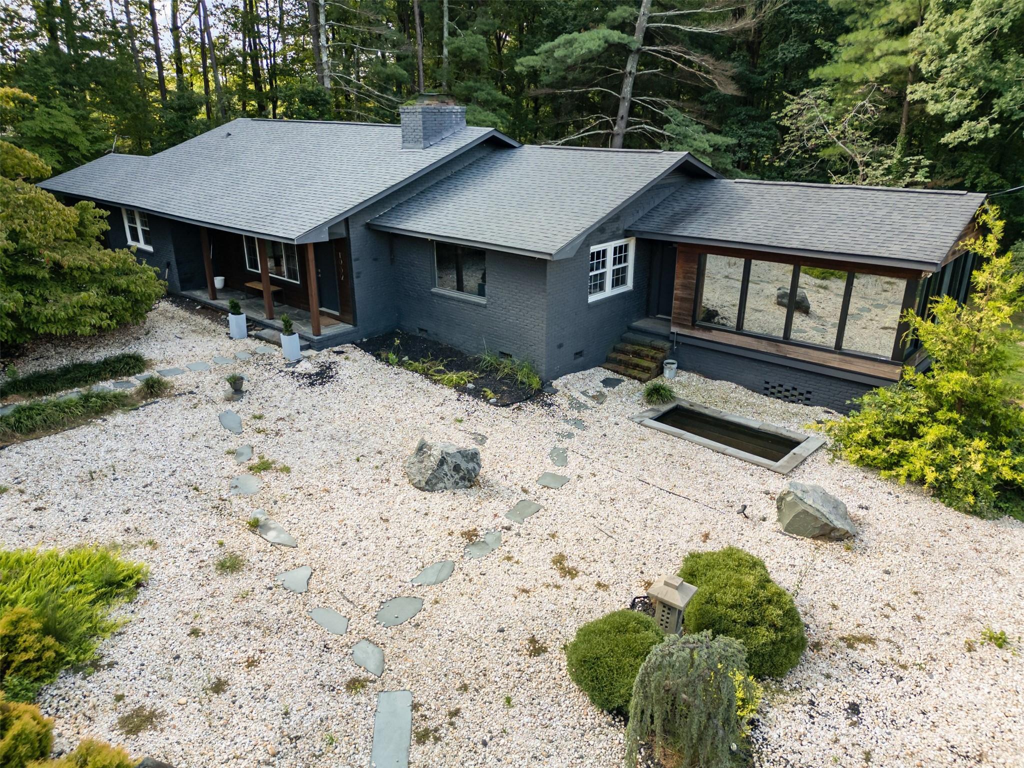 1932 Slater Road Charlotte, NC 28216 - Photo 8 of 19