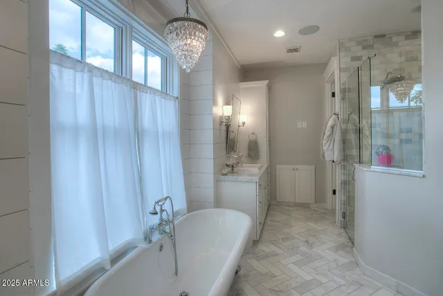 $20,000 | 4535 East Calle Ventura, Phoenix, AZ 85018