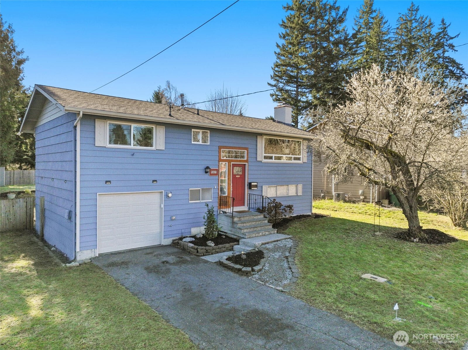 4604 224th Place Southwest Mountlake Terrace, WA 98043 - Photo 2 of 33