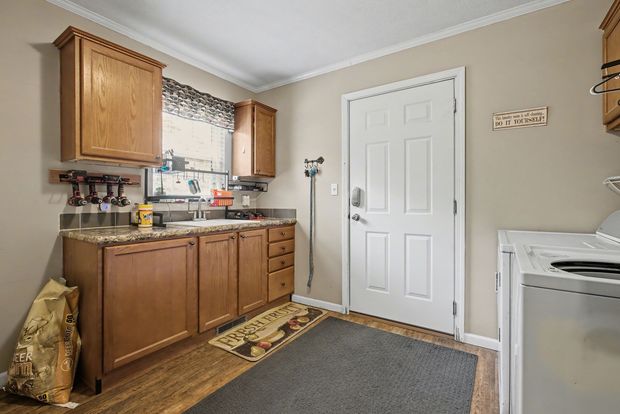 10878 Highway 7 Primm Springs, TN 38476 - Photo 35 of 37