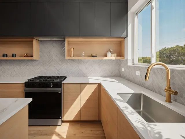 $649,000 | 4102 Tannehill Lane, Austin, TX 78721