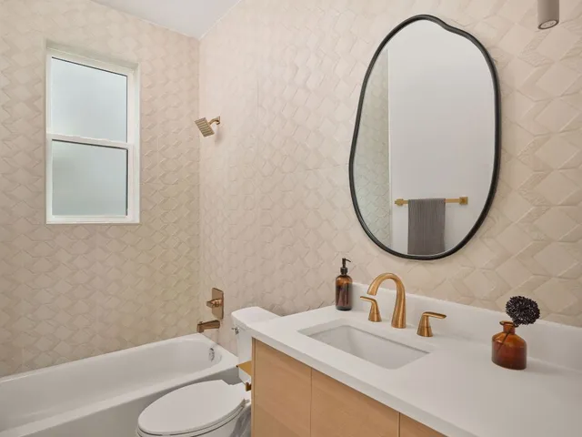 $649,000 | 4102 Tannehill Lane, Austin, TX 78721