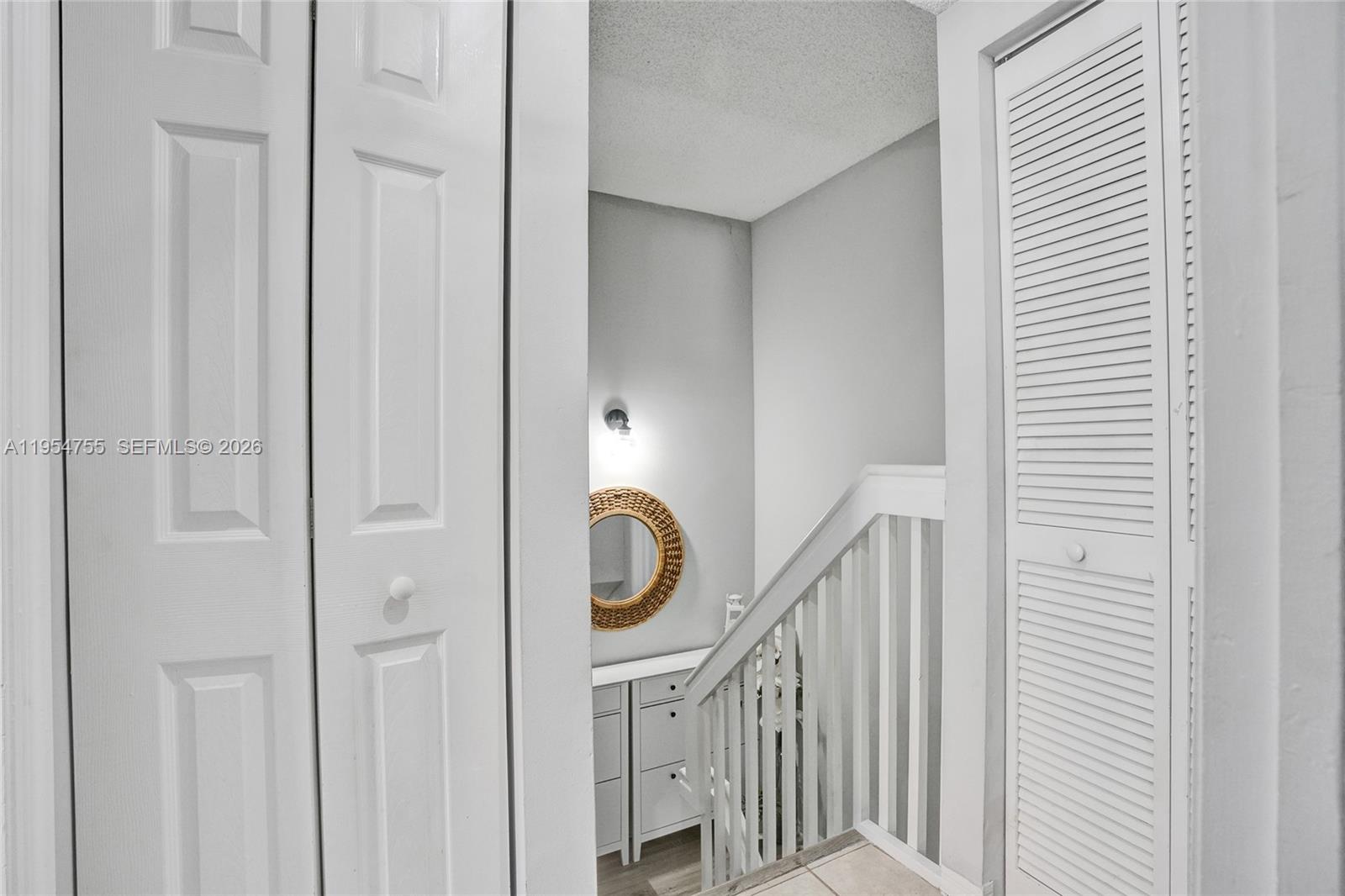 5361 Southwest 125th Avenue Miramar, FL 33027 - Photo 20 of 38 a view of a hallway with wooden floor and entryway