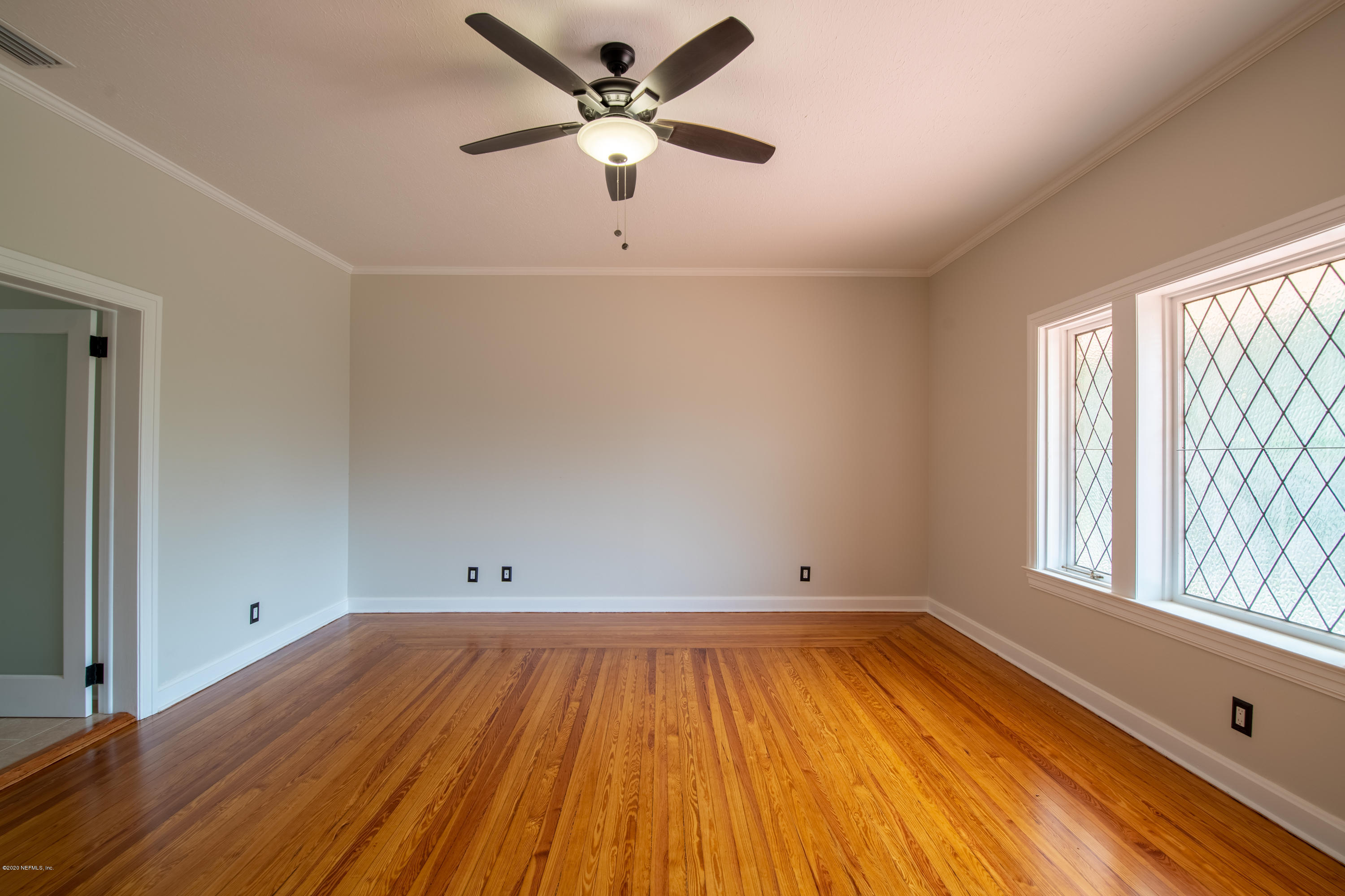 2973 Riverside Avenue Jacksonville, FL 32205 - Photo 27 of 73 27