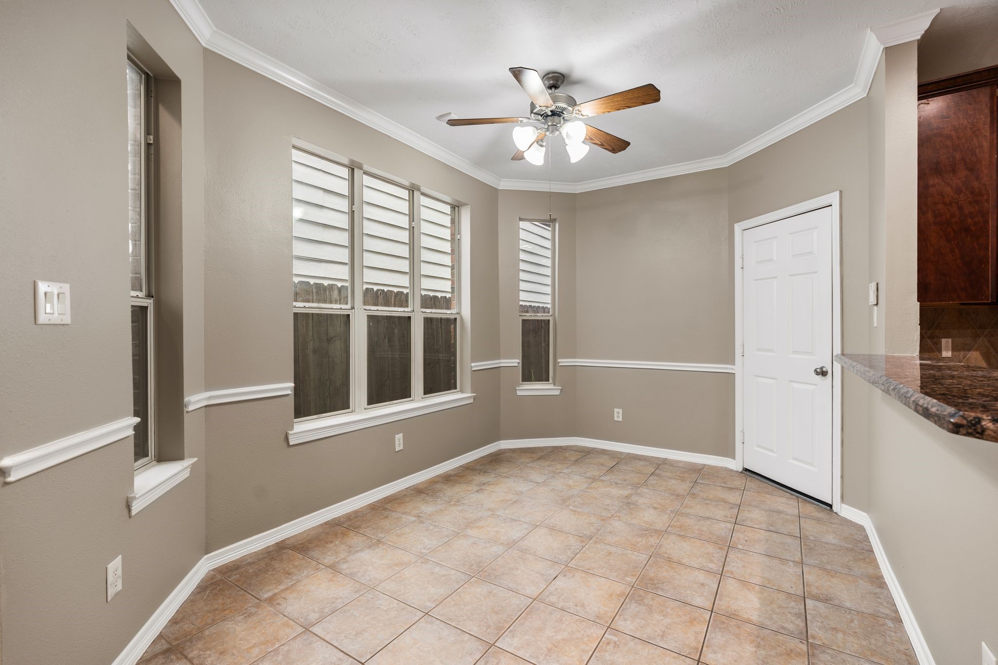 4223 Rose Street Houston, TX 77007 - Photo 11 of 40 Breakfast Room from Entry - access to 2 car garage