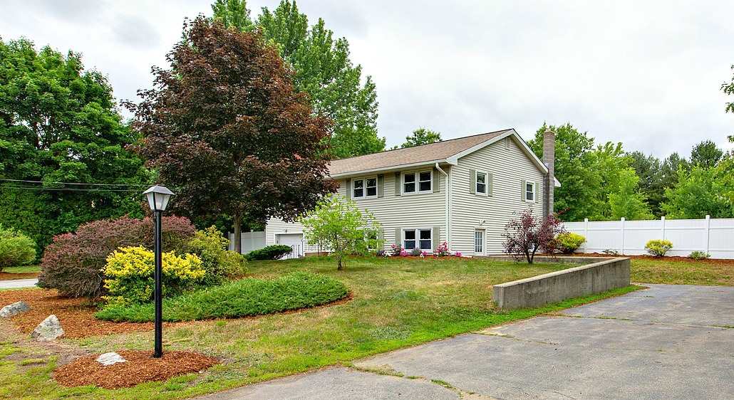 24 Hazen Road Bedford, NH 03110 - Photo 1 of 32 Gallery Image 1