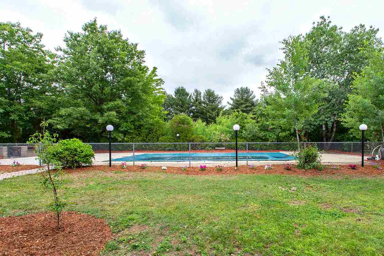 24 Hazen Road Bedford, NH 03110 - Photo 3 of 32 Gallery Image 3