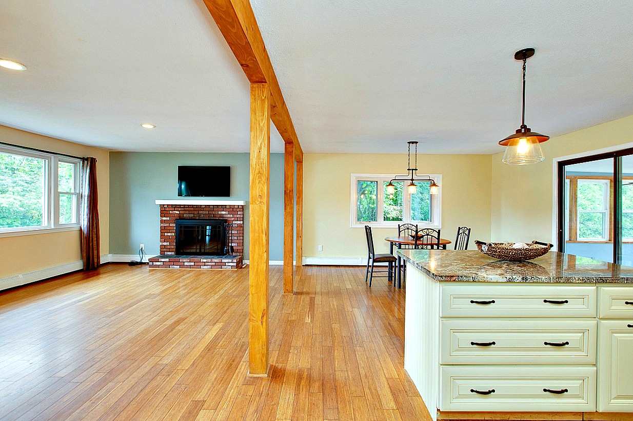 24 Hazen Road Bedford, NH 03110 - Photo 9 of 32 Gallery Image 9