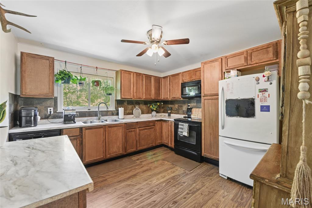 4917 Rose Park Road House Springs, MO 63051 - Photo 5 of 20