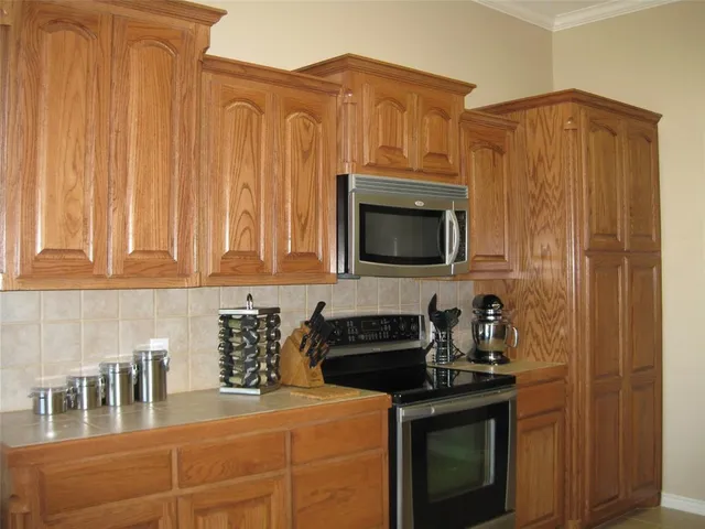 $2,495 | 3209 White Oaks Drive, Abilene, TX 79606