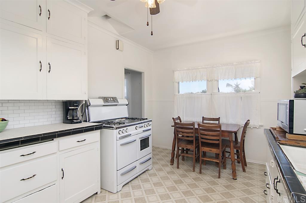 8544 Gardena Road Lakeside, CA 92040 - Photo 4 of 15