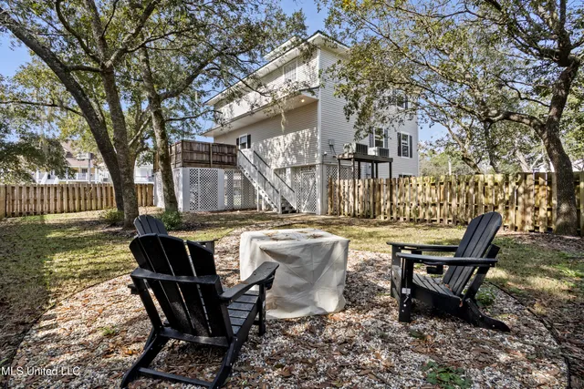 $399,000 | 131 Dogwood Lane, Pass Christian, MS 39571