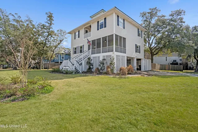 $399,000 | 131 Dogwood Lane, Pass Christian, MS 39571