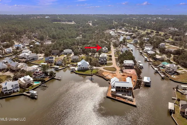 $399,000 | 131 Dogwood Lane, Pass Christian, MS 39571