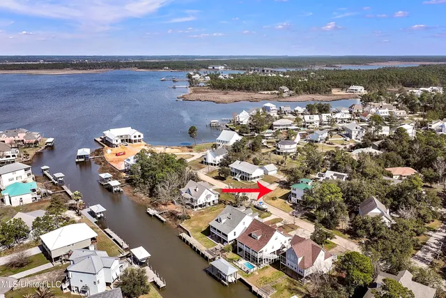 $399,000 | 131 Dogwood Lane, Pass Christian, MS 39571