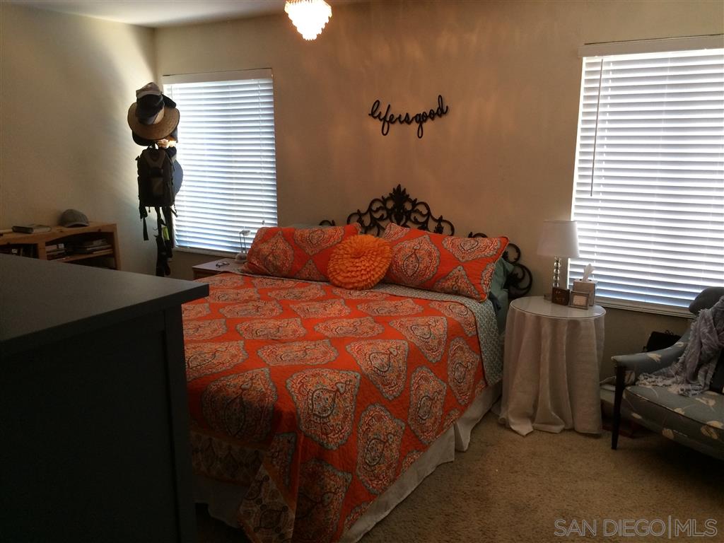 12826 Rios Road Poway, CA 92064 - Photo 9 of 21 Gallery Image 9